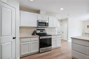 135 Haley Dr, Longview, WA 98632 - Photo 9