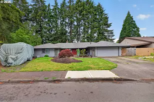 2264 SE Singing Woods Dr, Hillsboro, OR 97123 - Photo 5