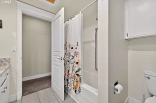 2264 SE Singing Woods Dr, Hillsboro, OR 97123 - Photo 29