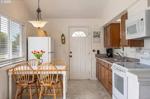 5305 NE 49th St, Neotsu, OR 97364 - Photo 13
