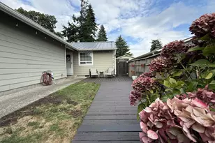 460 2nd Ave, Coos Bay, OR 97420 - Photo 3
