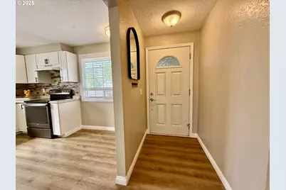 460 2nd Ave, Coos Bay, OR 97420 - Photo 5