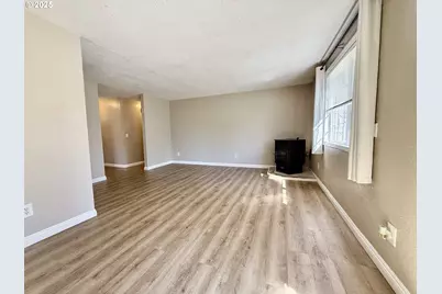 460 2nd Ave, Coos Bay, OR 97420 - Photo 15