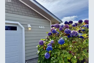 460 2nd Ave, Coos Bay, OR 97420 - Photo 33