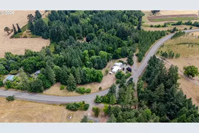 25697 Brush Creek Rd, Sweet Home, OR 97386 - Photo 41