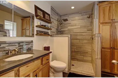 275 Studebaker Spur 2, Castle Rock, WA 98611 - Photo 29