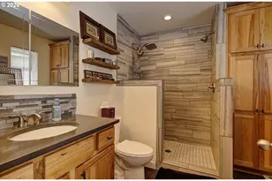 275 Studebaker Spur 2, Castle Rock, WA 98611 - Photo 29