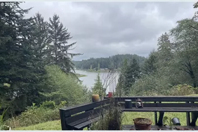 2141 N Lake Rd, Lakeside, OR 97449 - Photo 7