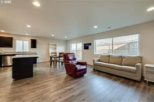 2102 S Sandhill Wy, Ridgefield, WA 98642 - Photo 5