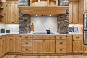 908 NE 224th Cir, Ridgefield, WA 98642 - Photo 11