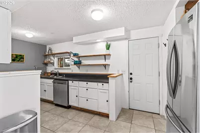 292 NE Conifer Blvd, Corvallis, OR 97330 - Photo 9