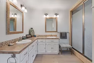 10702 SE 15th St, Vancouver, WA 98664 - Photo 23