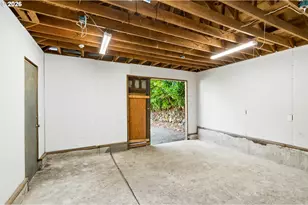 216 3rd Ave, Oregon City, OR 97045 - Photo 39