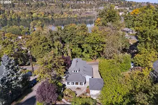 216 3rd Ave, Oregon City, OR 97045 - Photo 1