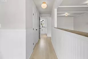 1061 NE Avery St, Newport, OR 97365 - Photo 17