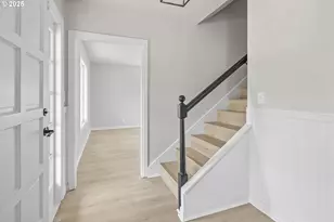 1061 NE Avery St, Newport, OR 97365 - Photo 3