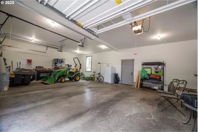 2720 Tara Way SE, Salem, OR 97317 - Photo 43