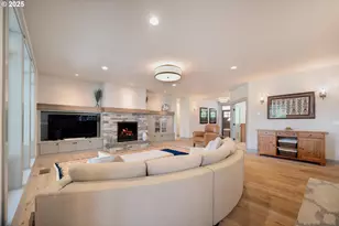 2720 Tara Way SE, Salem, OR 97317 - Photo 11