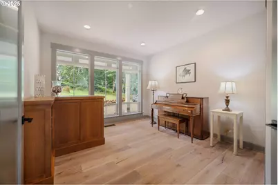 2720 Tara Way SE, Salem, OR 97317 - Photo 9