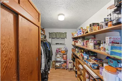 93748 Bay Park Ln, Coos Bay, OR 97420 - Photo 21