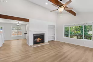 2322 W Military Ave, Roseburg, OR 97471 - Photo 11