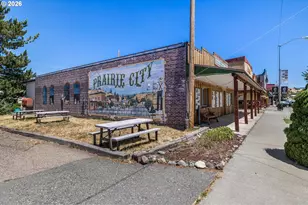 142 NW Front St, Prairie City, OR 97869 - Photo 3