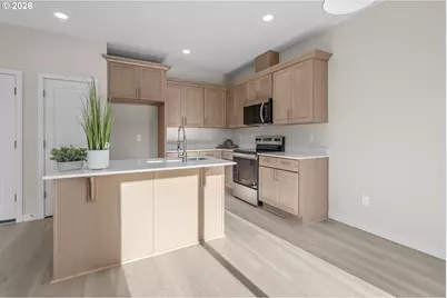 195 W 8th St, Lafayette, OR 97127 - Photo 17