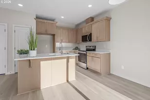 195 W 8th St, Lafayette, OR 97127 - Photo 17