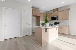 195 W 8th St, Lafayette, OR 97127 - Photo 11