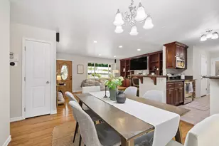 16922 SE Taylor St, Portland, OR 97233 - Photo 9