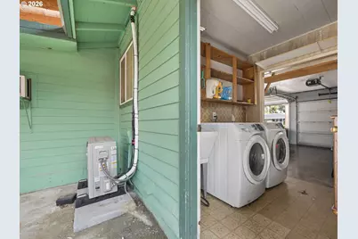 16922 SE Taylor St, Portland, OR 97233 - Photo 43