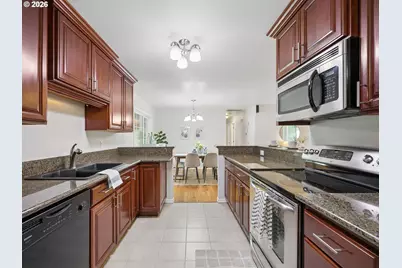 16922 SE Taylor St, Portland, OR 97233 - Photo 13