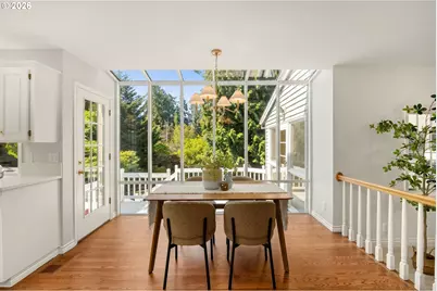 711 Kenola Ct, Lake Oswego, OR 97034 - Photo 13