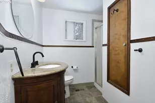421 McClaine St, Silverton, OR 97381 - Photo 39