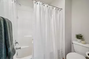 300 W 8th St, Vancouver, WA 98660 - Photo 25