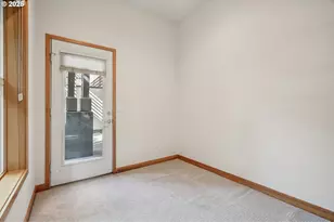 300 W 8th St, Vancouver, WA 98660 - Photo 23