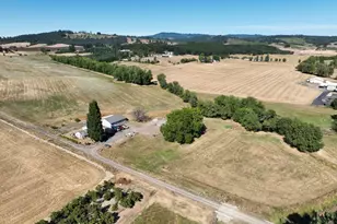 7131 NE Hwy 240, Yamhill, OR 97148 - Photo 3