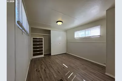 76332 Rainbow St #43B, Oakridge, OR 97463 - Photo 9