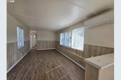 76332 Rainbow St #43B, Oakridge, OR 97463 - Photo 7