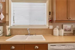 3772 Gracie Pl, Longview, WA 98632 - Photo 9