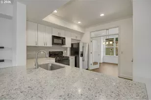 13025 SW Seca Ct, Portland, OR 97223 - Photo 7