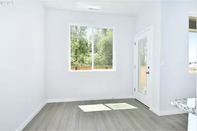 811 NE 14th St, Battle Ground, WA 98604 - Photo 9