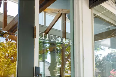 125 N Hayden Bay Dr, Portland, OR 97217 - Photo 37