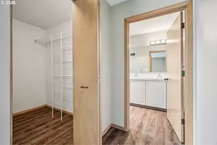 125 N Hayden Bay Dr, Portland, OR 97217 - Photo 19