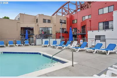 920 NW Naito Pkwy #J18, Portland, OR 97209 - Photo 5