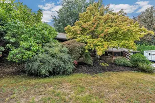 1910 SE Creighton Ave, Milwaukie, OR 97267 - Photo 3