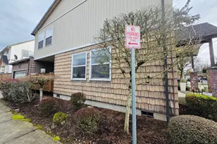 894 NE Linden Ave, Gresham, OR 97030 - Photo 3