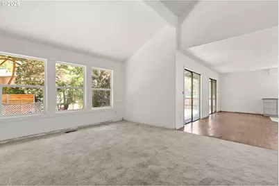 10240 SW 59th Pl, Portland, OR 97219 - Photo 5