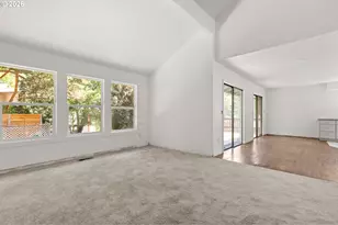 10240 SW 59th Pl, Portland, OR 97219 - Photo 5