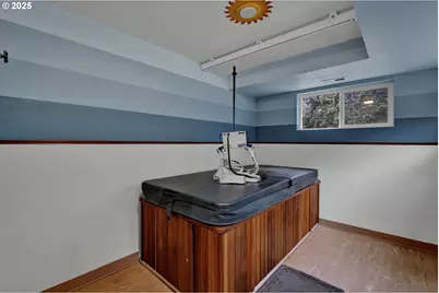 9790 NE Benton St, Newport, OR 97365 - Photo 23